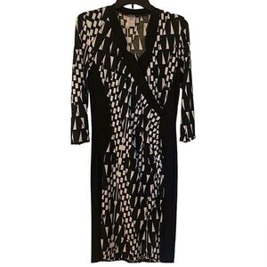 Libra dress. M. Black and white.